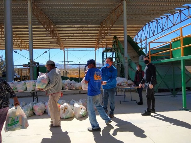 ENTREGA DE DESPENSAS PEPENADORES (1)