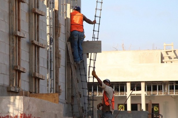 obra-construccion-trabajadores