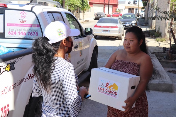 03 ¡Quédate en casa! Gobierno de Los Cabos continúa entregando apoyos vivienda por vivienda 3