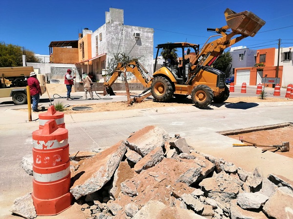 03 Con Programa de Bacheo el Gobierno Municipal mejora la seguridad vial y peatonal de Los Cabos 2