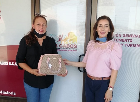03 Gobierno de Los Cabos fomenta el consumo de producto local mientras festeja a las mamás del Municipio