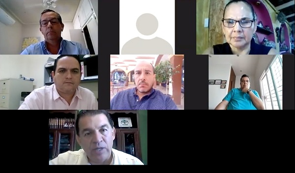 REUNIÓN CON LÍDERES EMPRESARIALES (1)