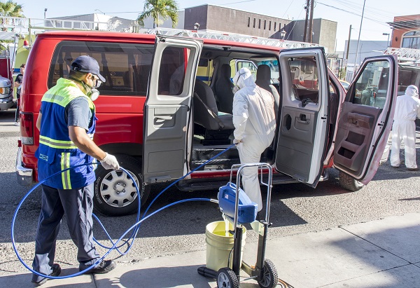 02 Gobierno de Los Cabos promueve la sanitización de Taxis del destino turístico 1