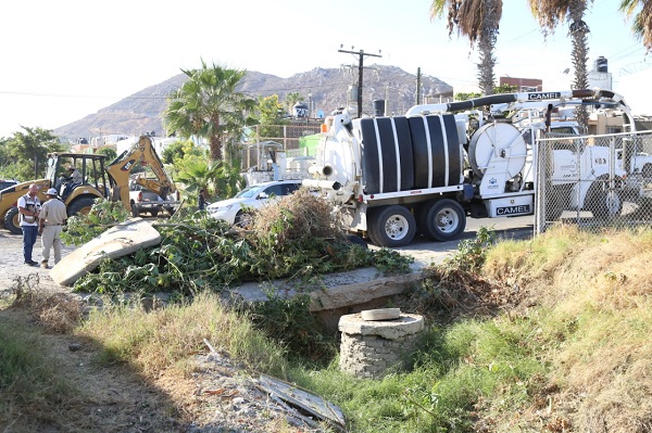 03 Debido a la proximidad de las lluvias, el Gobierno de Los Cabos realiza Jornada Extraordinaria de Limpieza en la colonia Acuario de CSL 2