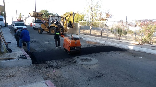 03 Invierte Gobierno de Los Cabos $500 mil pesos en la colocación de reductores de velocidad 2