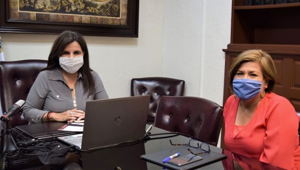 01 Mujeres en puestos de decisión, haciendo políticas públicas con equidad de género para Los Cabos 2