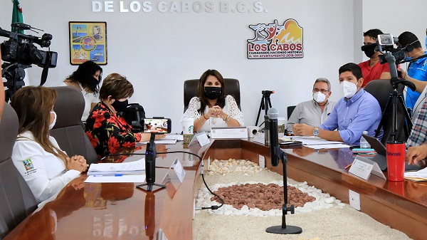 02 Gobierno de Los Cabos amplió el plazo para el pago de refrendos en giros comerciales y licencias de alcohol hasta el 31 de agosto 2