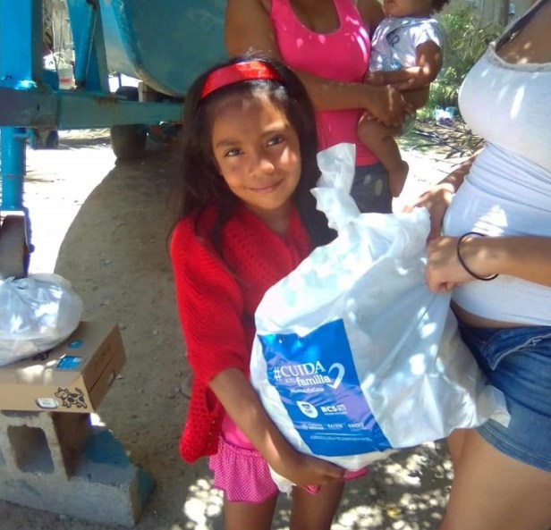 03 Entrega DIF Los Cabos 450 despensas a menores miembros del Programa Desayunadores Escolares 2