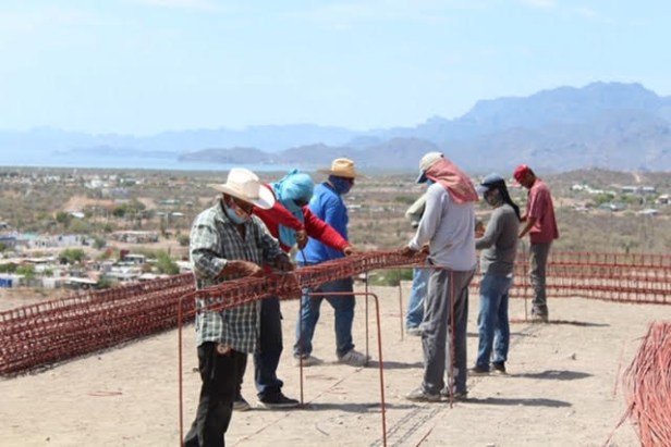 FOTO 1 REINICIAN LOS TRABAJOS DE CONSTRUCCIÓN DELTANQUE DE ALMACENAMIENTO DE AGUA POTABLE EN LORETO