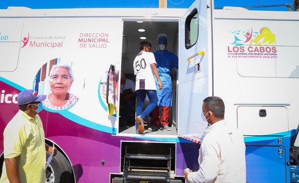 02 Continúa la “Caravana de Salud Municipal” recorriendo las colonias de Los Cabos 2