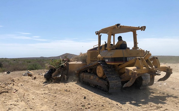 03 Continúan los trabajos de limpieza y mantenimiento en La Ribera 3
