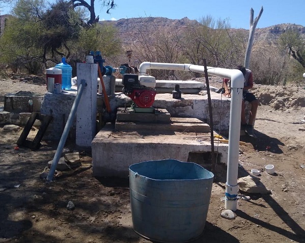 FOTO 1 REALIZA OOMSAPA LORETO LA REPARACIÓN DE LA BOMBA HIDRÁULICAQUE SUMINISTRA AGUA EN LA COMUNIDAD DE TEMBABICHE.